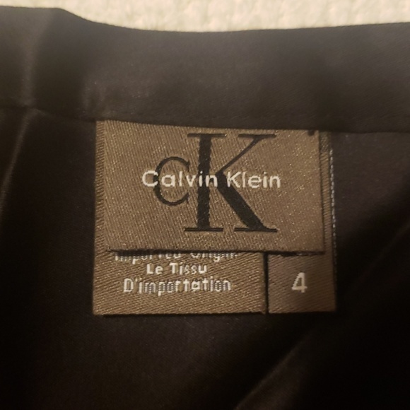 Black long skirt - Picture 2 of 2